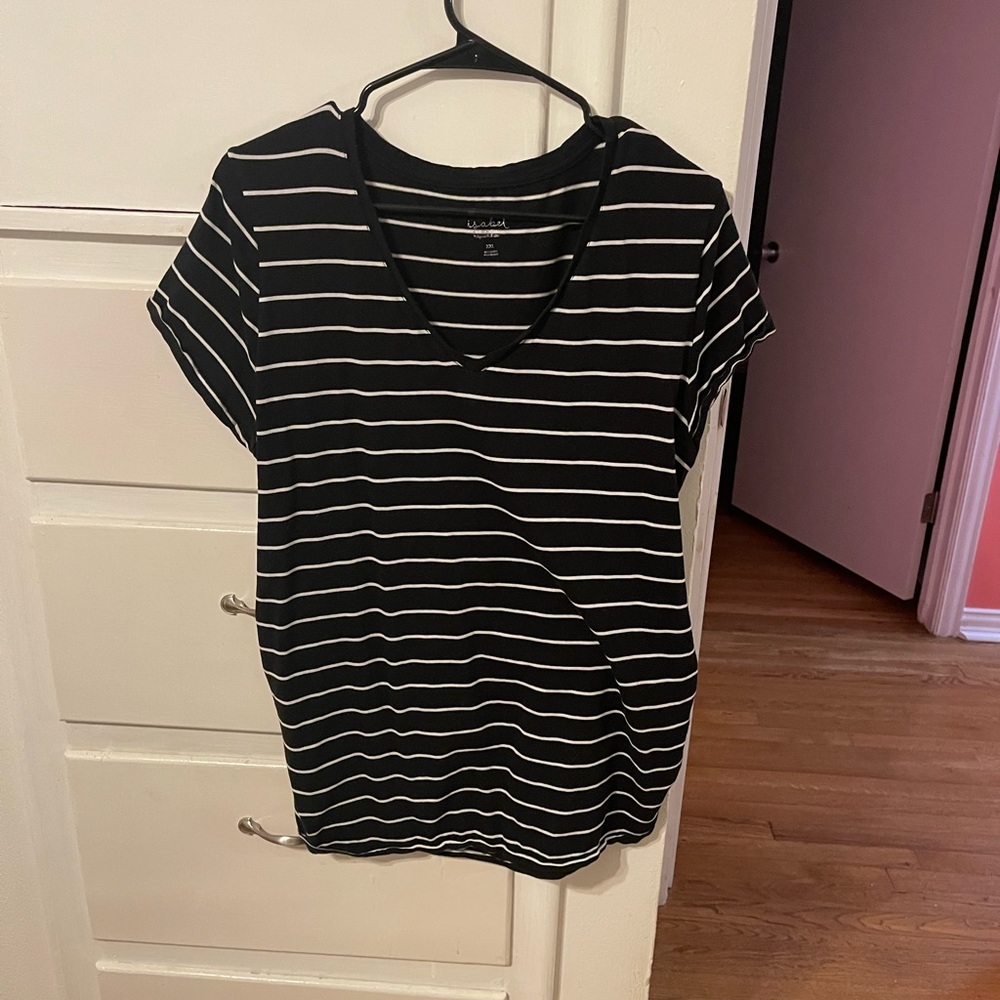 Maternity shirt